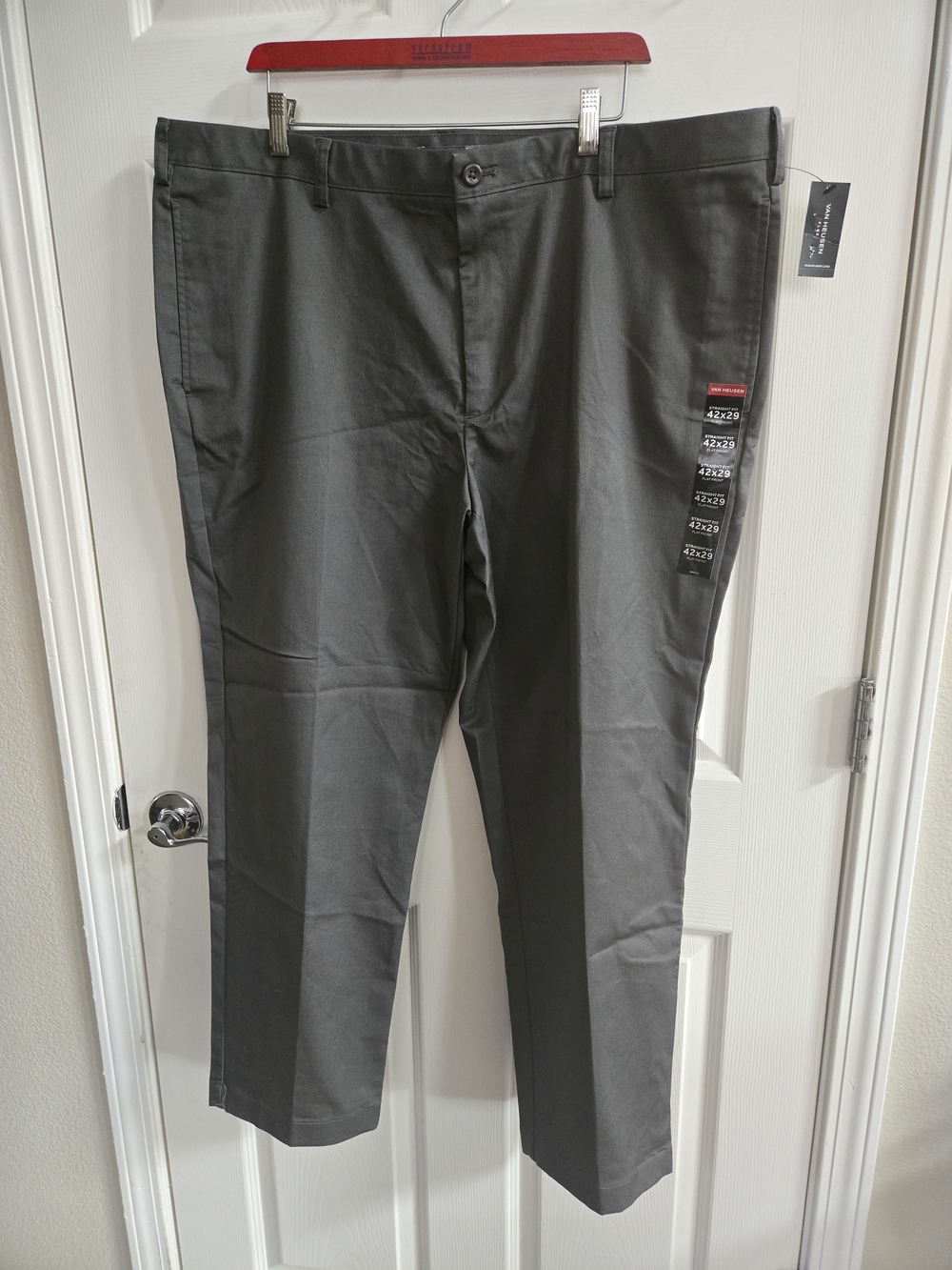 VAN HEUSEN Men's Flex Flat Front Pants Charcoal Gray- 42x29
